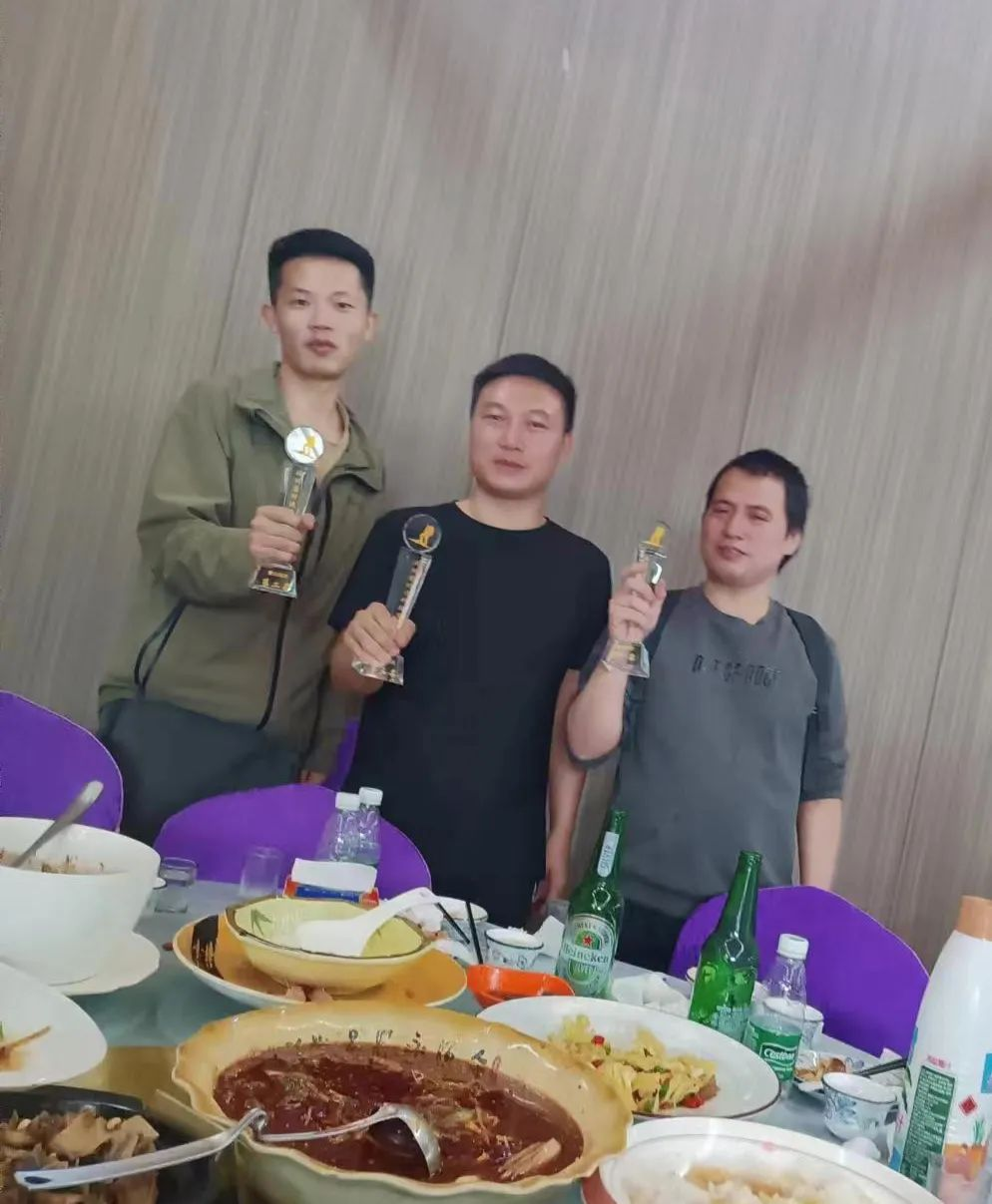 前三名获奖者.jpg